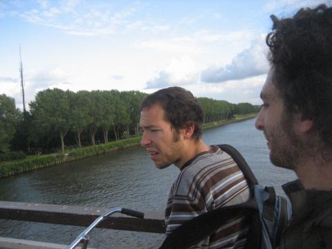 Rene and Adan biking to Utrecht